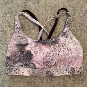 Lululemon sports bra